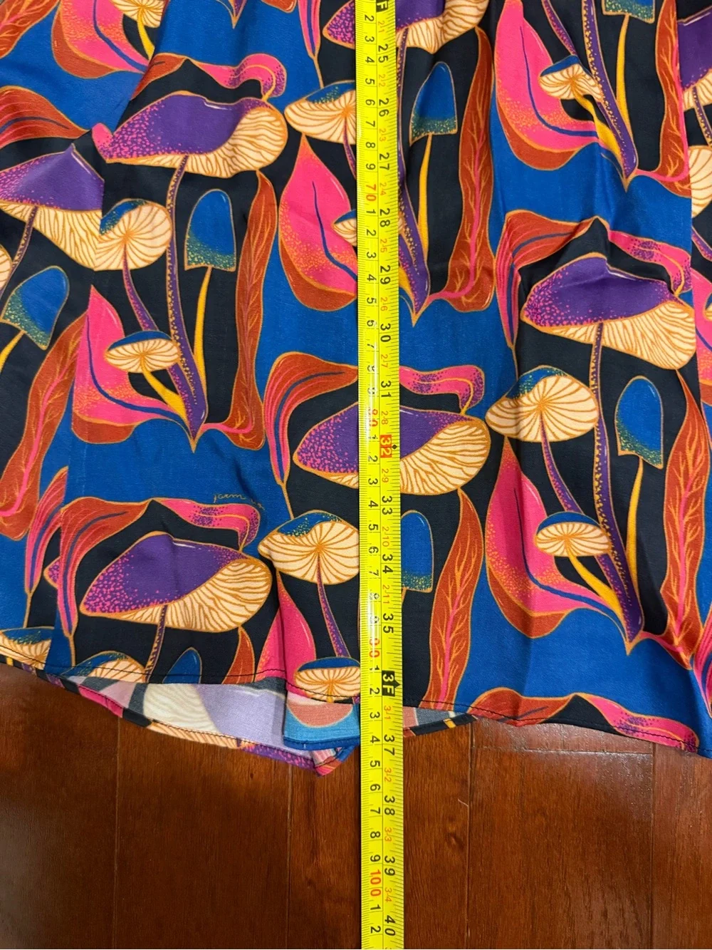 $195 FARM Rio Wild Mushrooms Black Maxi Skirt size Medium like new